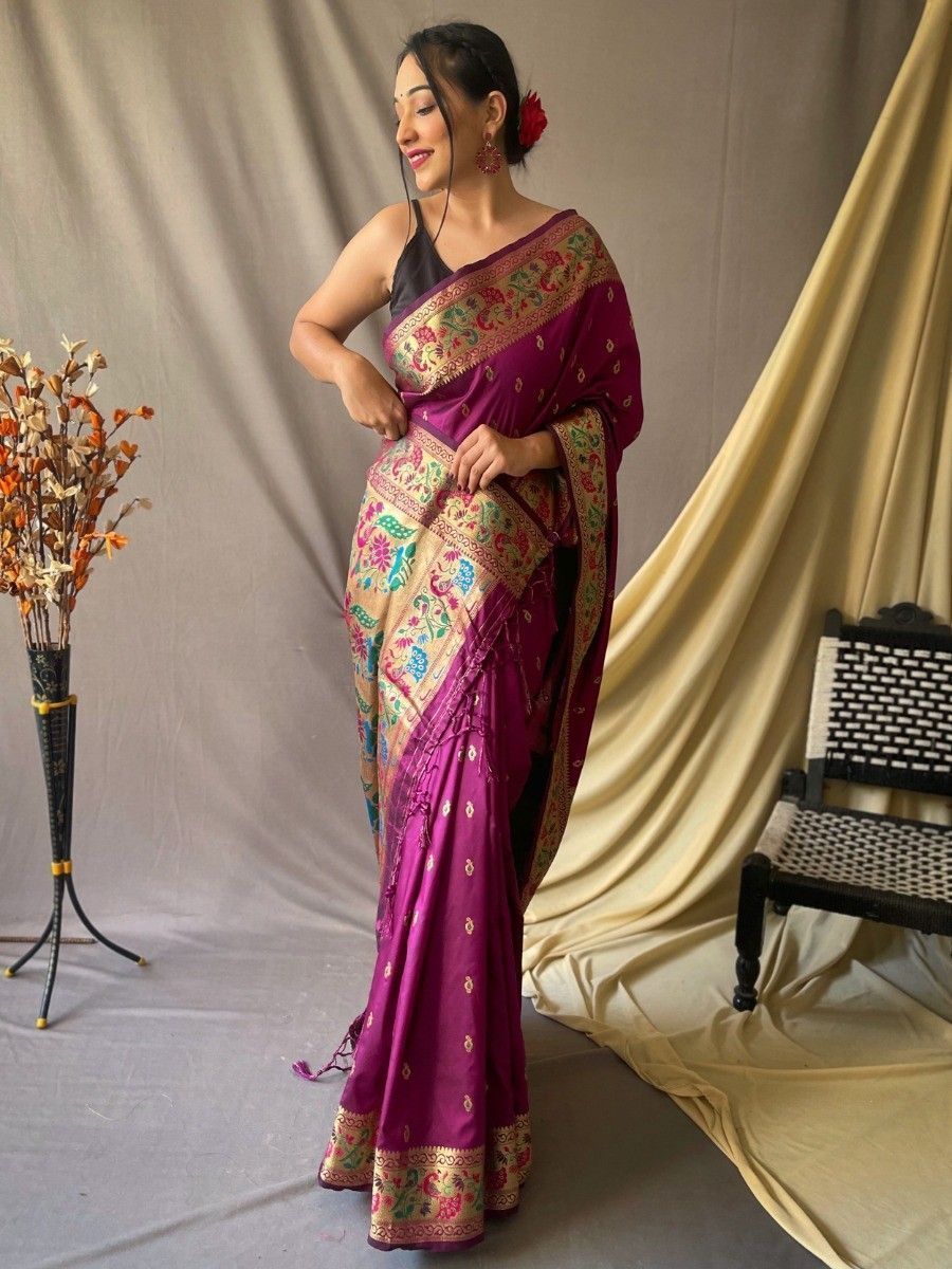 Buy Ravishing Purple Zari Woven Paithani Silk Traditional Saree From Ethnic  Plus