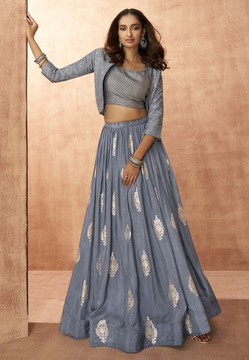 Top 5 gorgeous crop top lehengas that every woman wants to wear